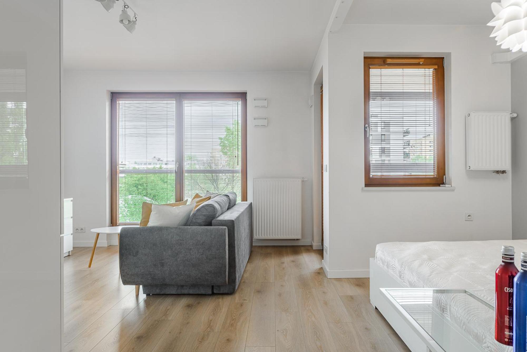 Cozy Family Apartments With Balcony Near Zlote Tarasy وارسو المظهر الخارجي الصورة
