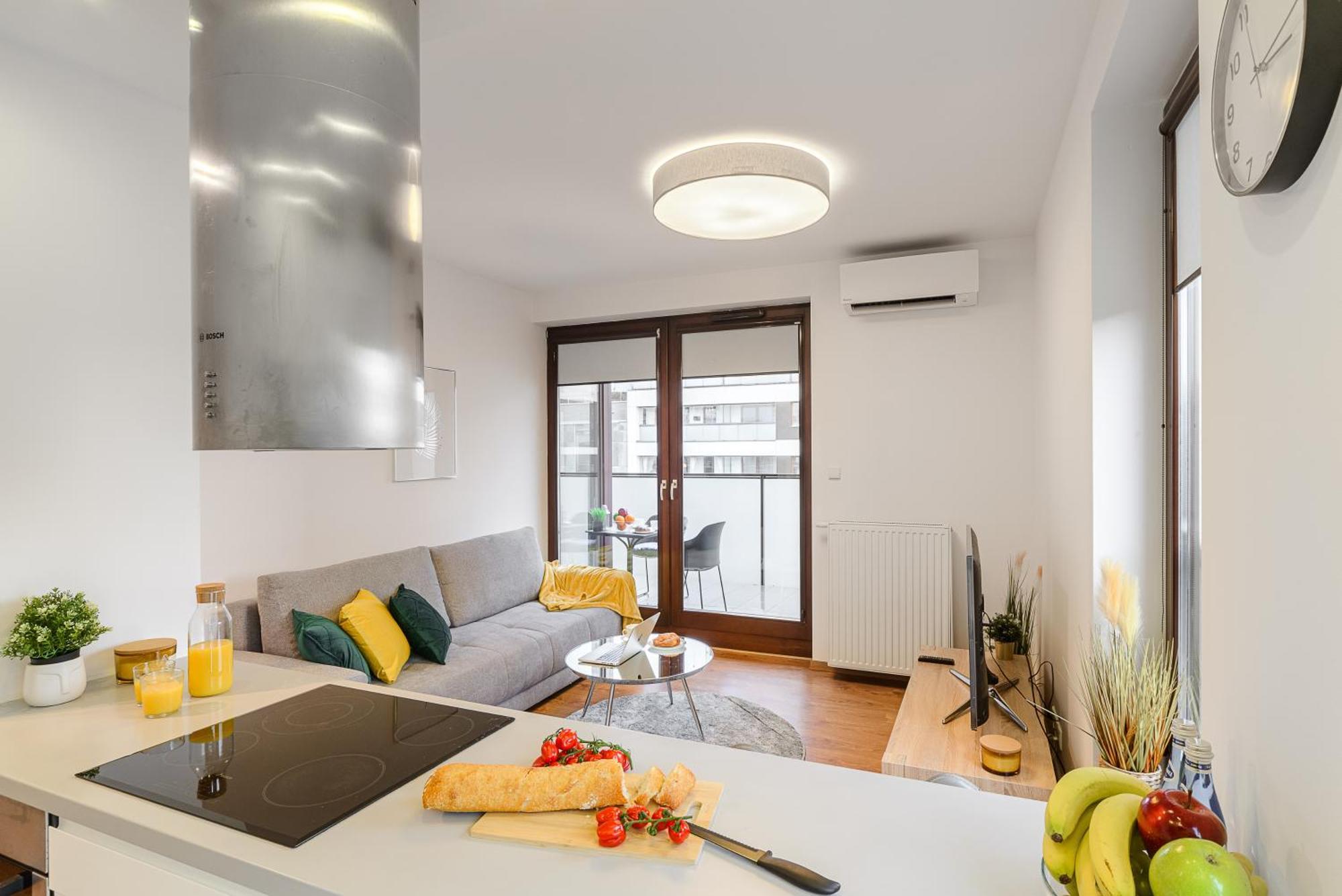 Cozy Family Apartments With Balcony Near Zlote Tarasy وارسو المظهر الخارجي الصورة
